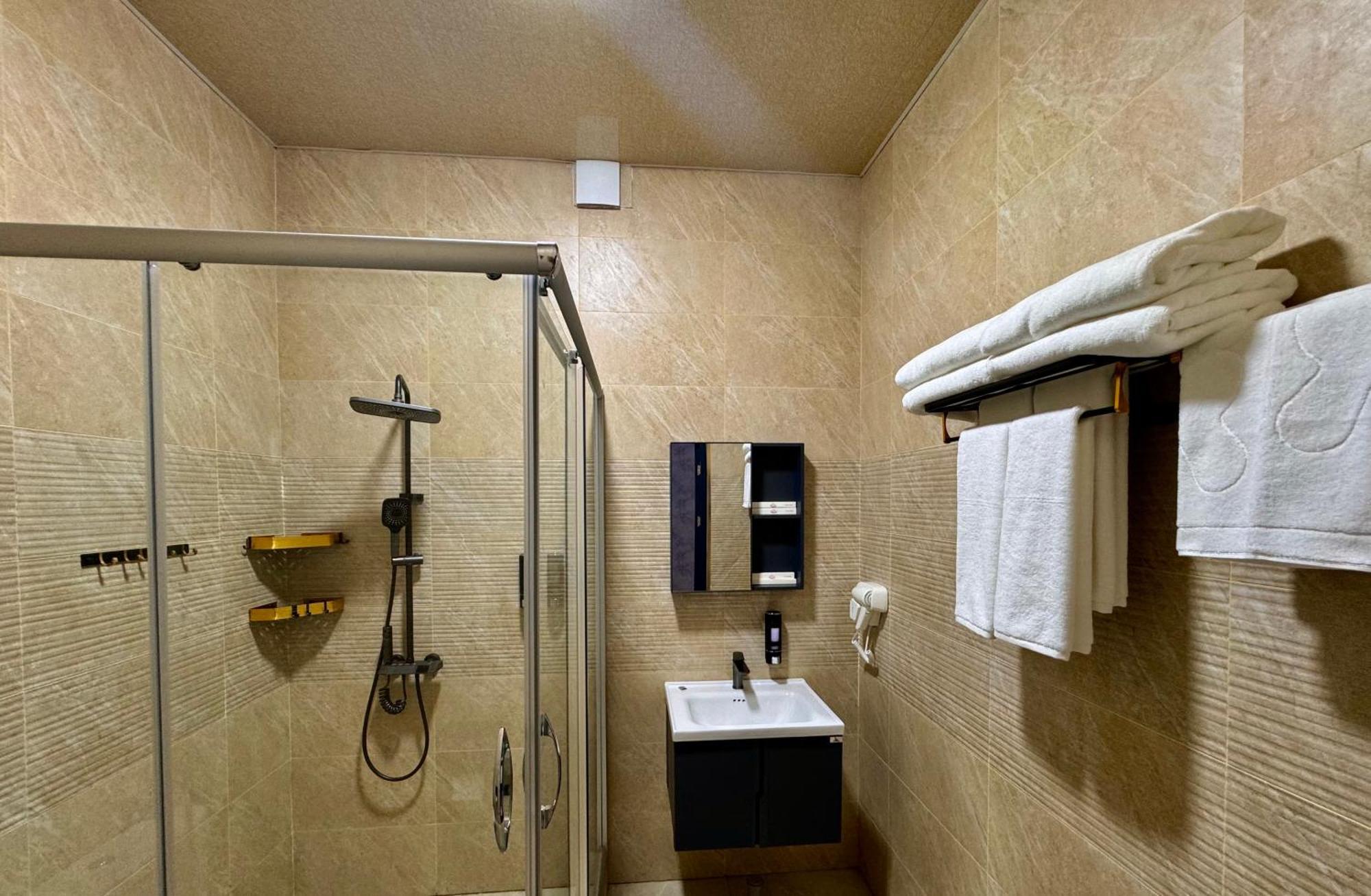 Arda Plaza Hotel Tashkent Luaran gambar